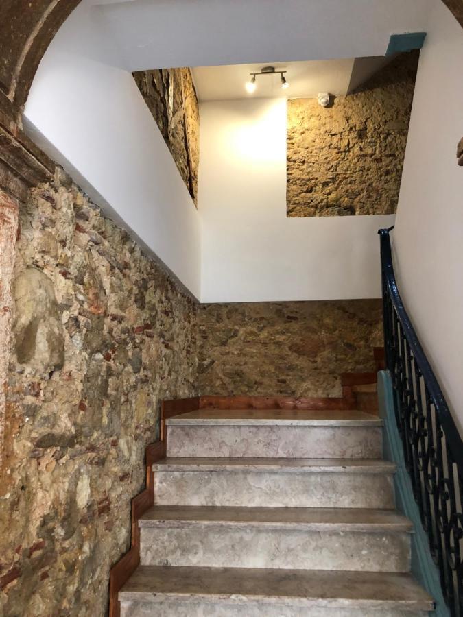 Apartamento Do Carmo Lisbona Esterno foto