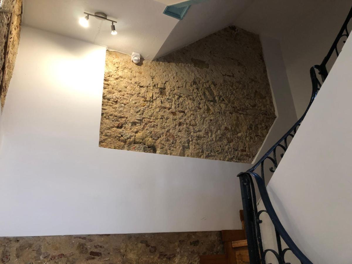 Apartamento Do Carmo Lisbona Esterno foto